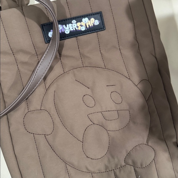 Universtar BT21 Shooky Quilted Tote Bag - Picture 2 of 4